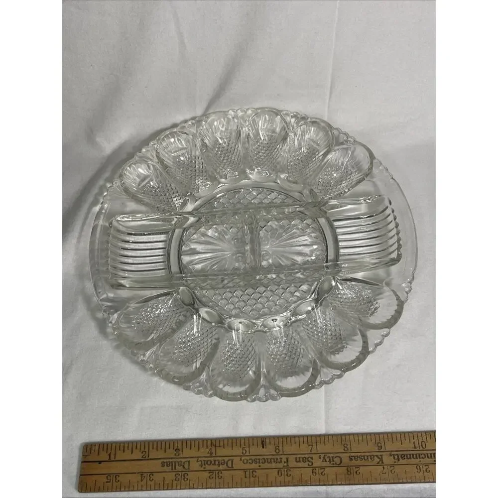 Vintage LE Smith Glass Deviled Egg Serving Platter Pineapple Pattern Plate